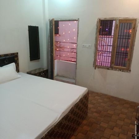 Shivaay Home Stay Варанасі Екстер'єр фото