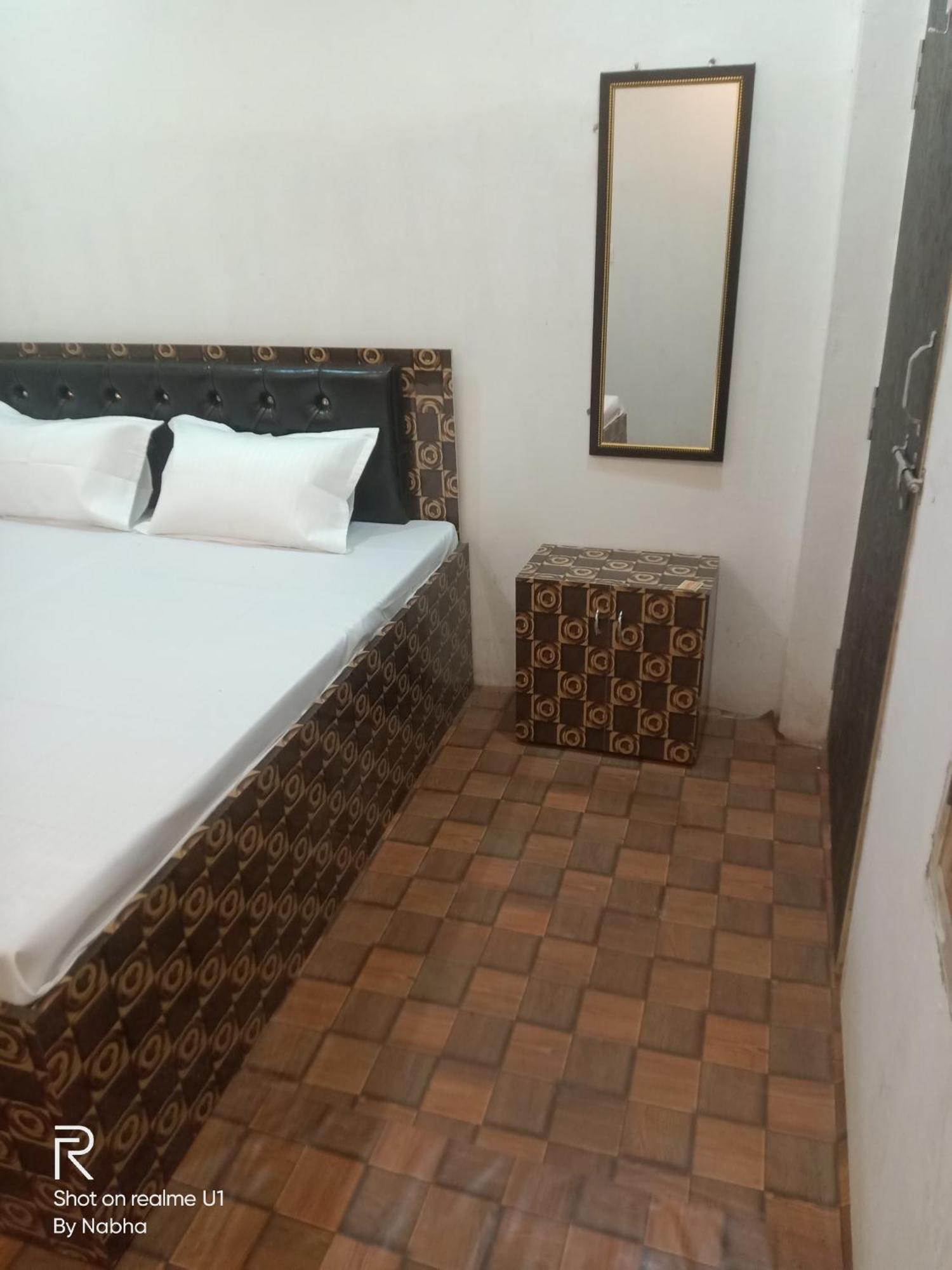 Shivaay Home Stay Варанасі Екстер'єр фото