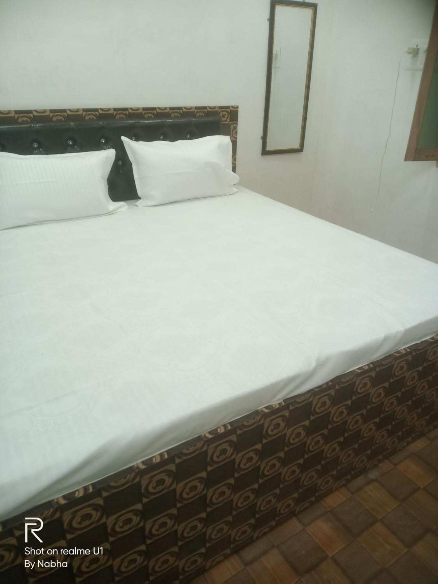 Shivaay Home Stay Варанасі Екстер'єр фото