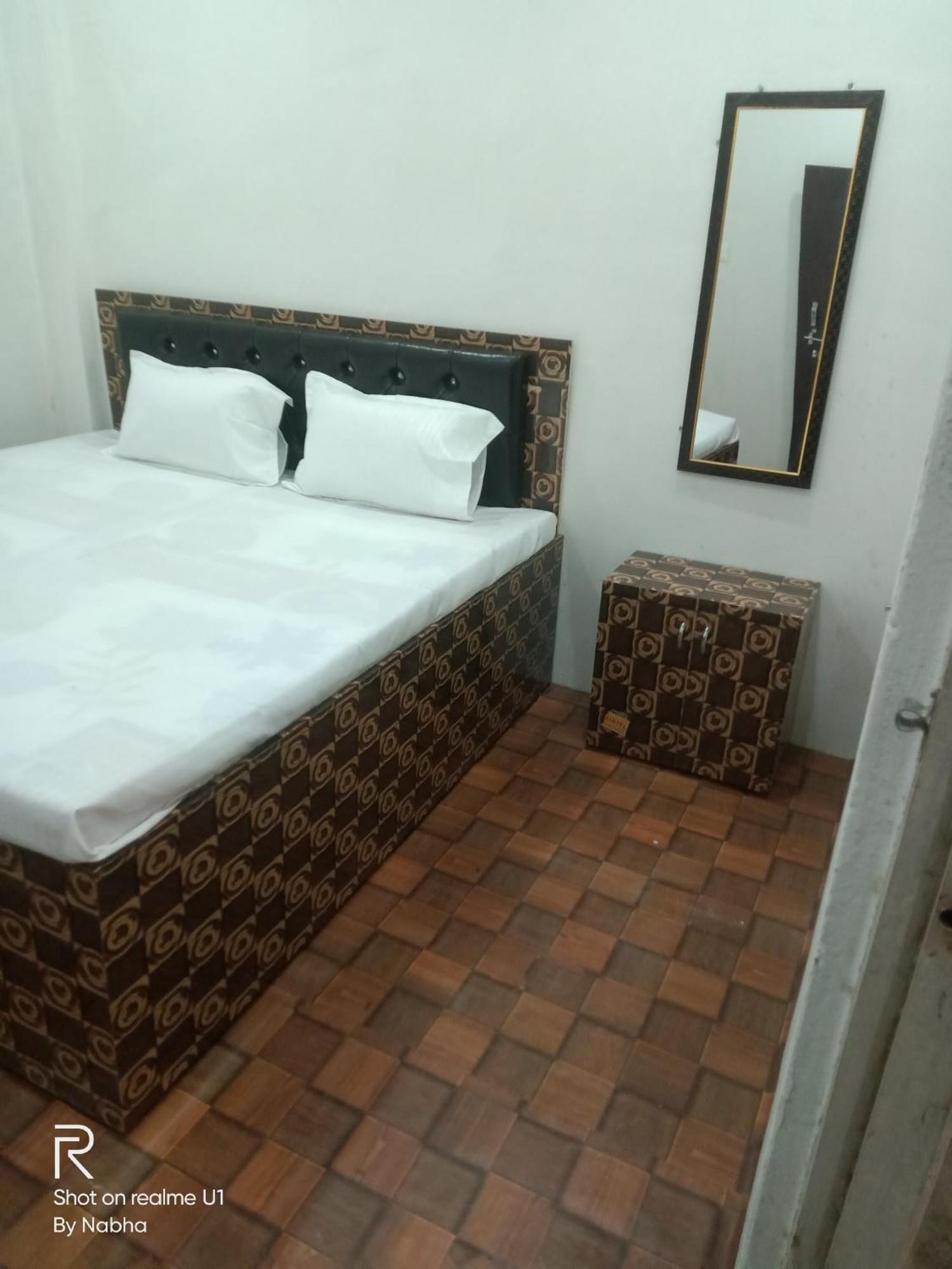 Shivaay Home Stay Варанасі Екстер'єр фото