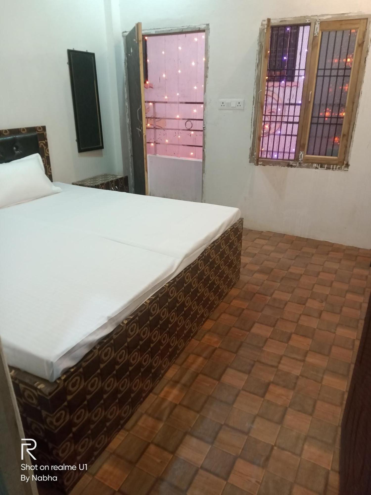 Shivaay Home Stay Варанасі Екстер'єр фото